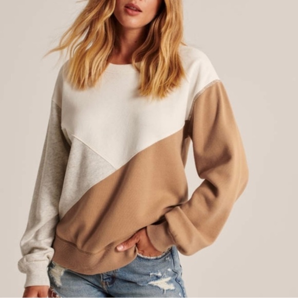 NWOT Abercrombie & Fitch Soft A&F Crew Neck Sweatshirt - Picture 7 of 7